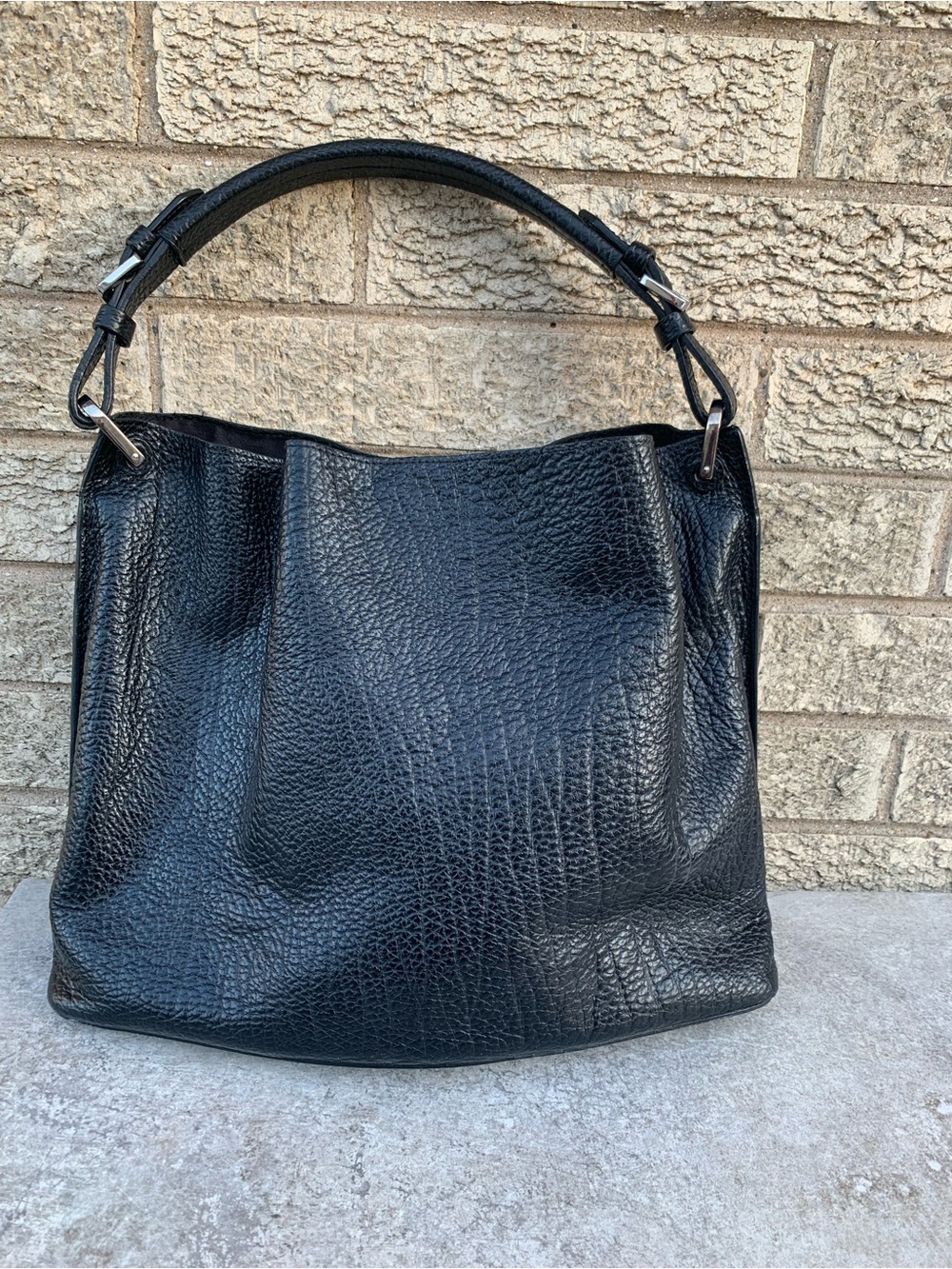 Massimo Dutti Nappa Leather Bucket Bag In Black View 2